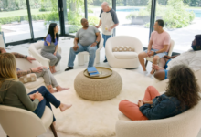 The Role of Recovery Houses in Supporting Emotional Healing During Alcoholism Recovery