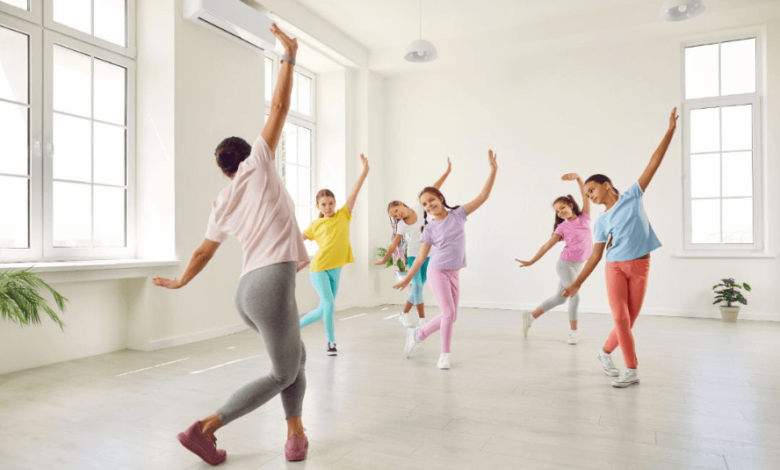 Finding Joy Through Movement: How Beginner Dance Classes Transform Confidence?
