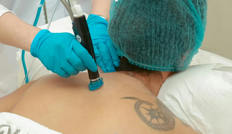 How Cold Laser Treatment Helps Speed Up Healing After Injury